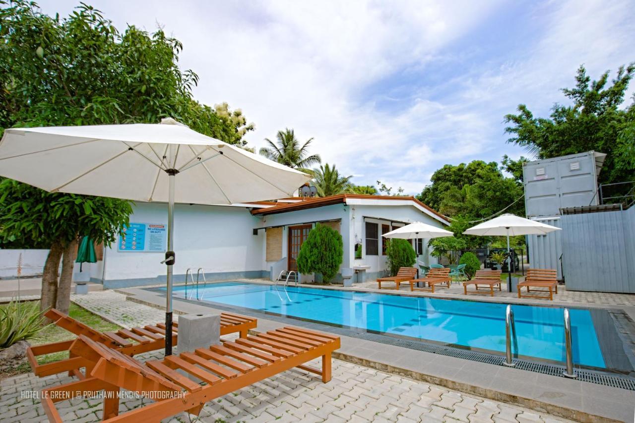 Hotel Le Green Udawalawe Bagian luar foto