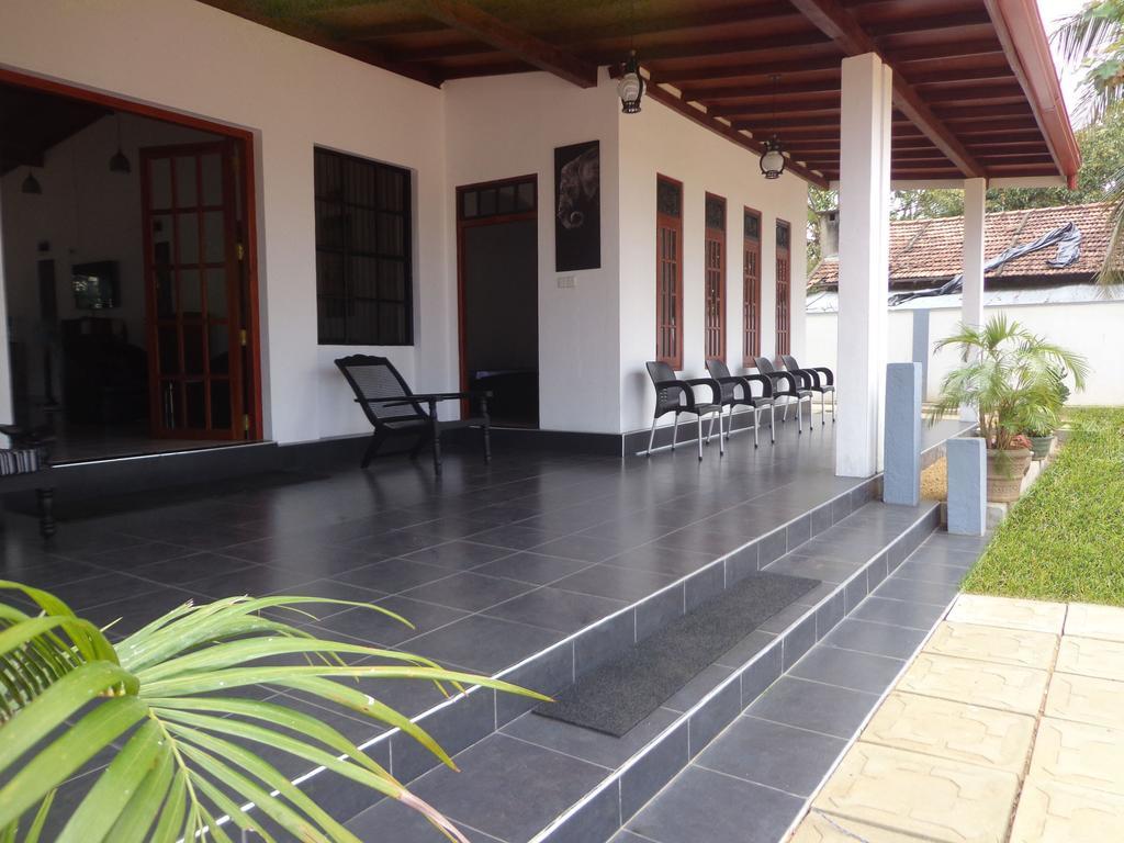 Hotel Le Green Udawalawe Bagian luar foto